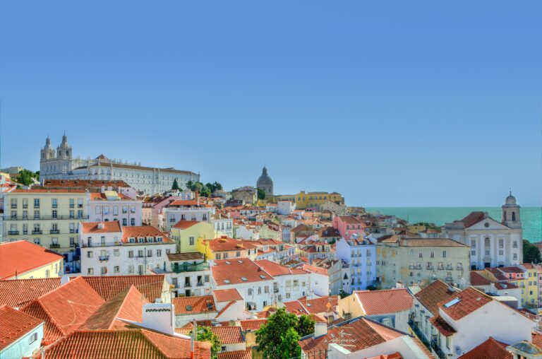 5 razones para comprar en Portugal